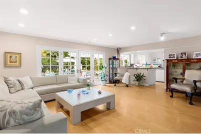 22723 Erwin, Woodland Hills, CA 91367 - Photo 17