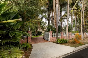 22723 Erwin, Woodland Hills, CA 91367 - Photo 7