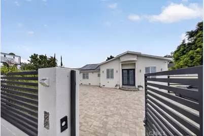 7108 Colbath, Van Nuys, CA 91405 - Photo 5