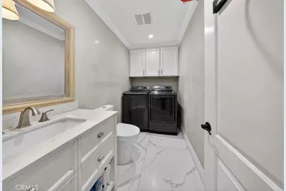 7108 Colbath, Van Nuys, CA 91405 - Photo 45