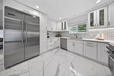 7108 Colbath, Van Nuys, CA 91405 - Photo 23