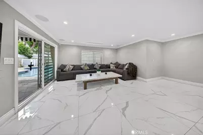 7108 Colbath, Van Nuys, CA 91405 - Photo 47