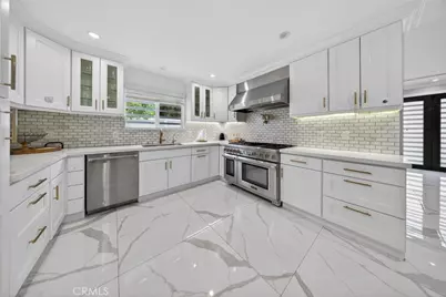 7108 Colbath, Van Nuys, CA 91405 - Photo 25