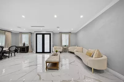7108 Colbath, Van Nuys, CA 91405 - Photo 11