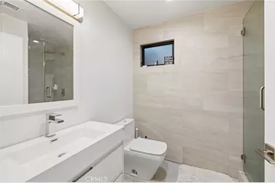 15456 Victory Boulevard, Van Nuys, CA 91406 - Photo 11