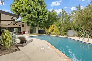15456 Victory Blvd, Van Nuys, CA 91406 - Photo 13