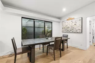 15456 Victory Blvd, Van Nuys, CA 91406 - Photo 9