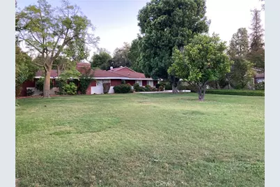 23540 Collins, Woodland Hills, CA 91367 - Photo 3