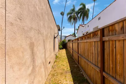 203 S Carson, Beverly Hills, CA 90211 - Photo 47