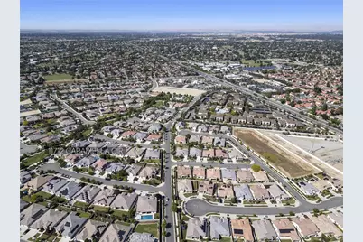 11712 Caramella, Bakersfield, CA 93311 - Photo 9