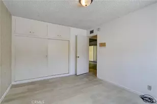 8137 Variel, Canoga Park, CA 91304 - Photo 23