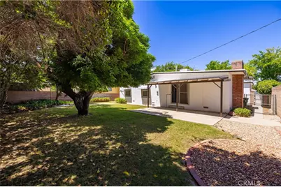 1438 W Ivyton, Lancaster, CA 93534 - Photo 19