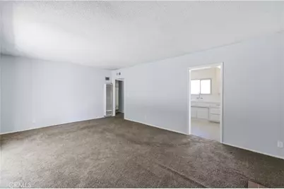 1438 W Ivyton, Lancaster, CA 93534 - Photo 11