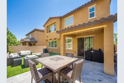 27364 Ellery Place, Saugus, CA 91350 - Photo 17