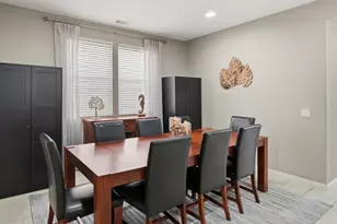 27364 Ellery Pl, Saugus, CA 91350 - Photo 5