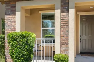 27364 Ellery Pl, Saugus, CA 91350 - Photo 3