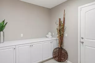 27364 Ellery Pl, Saugus, CA 91350 - Photo 7