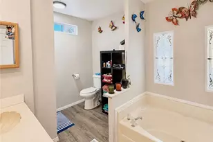 36200 Paradise Ranch, Castaic, CA 91384 - Photo 11
