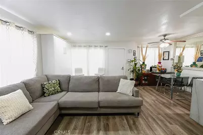 13100 Bromont, Sylmar, CA 91342 - Photo 7