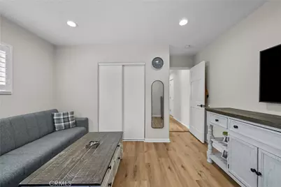 10206 Gothic, North Hills, CA 91343 - Photo 17