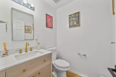 10206 Gothic, North Hills, CA 91343 - Photo 15