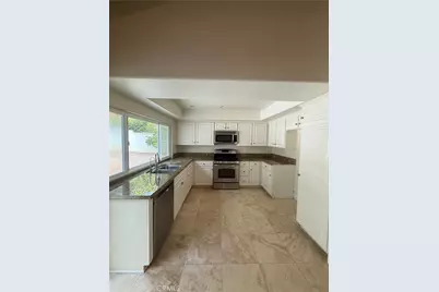 2341 Stormcroft Court, Westlake Village, CA 91361 - Photo 9