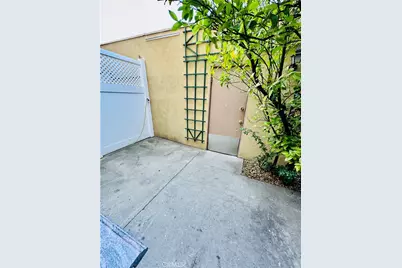 6225 Coldwater Canyon Avenue #117, North Hollywood, CA 91606 - Photo 21
