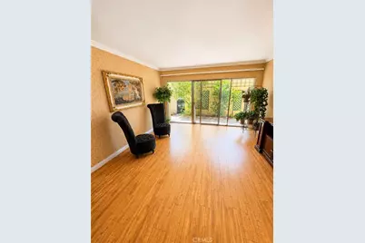 6225 Coldwater Canyon Avenue #117, North Hollywood, CA 91606 - Photo 3