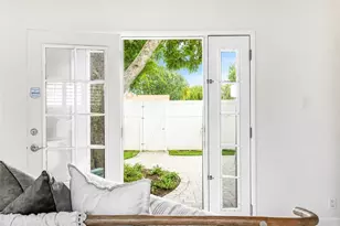 13903 Hesby St, Sherman Oaks, CA 91423 - Photo 21