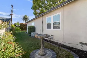 13903 Hesby St, Sherman Oaks, CA 91423 - Photo 31