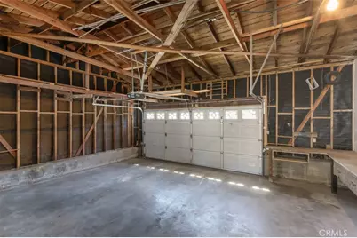 22040 Tiara Street, Woodland Hills, CA 91367 - Photo 39