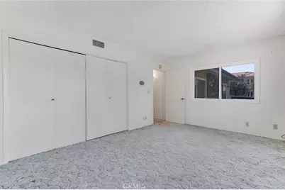 22040 Tiara Street, Woodland Hills, CA 91367 - Photo 27