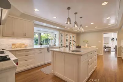 4200 Gayle Drive, Tarzana, CA 91356 - Photo 9