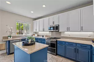 29908 Shadow, Castaic, CA 91384 - Photo 17