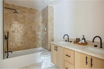 5873 Fairhaven, Woodland Hills, CA 91367 - Photo 21