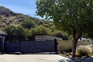 29445 Poppy Meadow, Canyon Country, CA 91387 - Photo 59