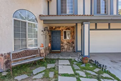 29445 Poppy Meadow, Canyon Country, CA 91387 - Photo 3