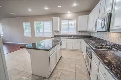 43831 42nd, Lancaster, CA 93536 - Photo 17