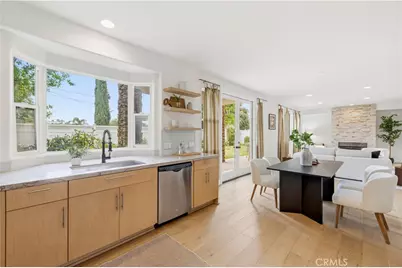 10052 Heatherglen Court, Northridge, CA 91325 - Photo 15