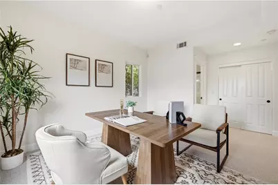 10052 Heatherglen Court, Northridge, CA 91325 - Photo 21