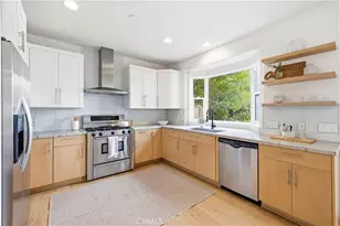10052 Heatherglen Ct, Northridge, CA 91325 - Photo 13
