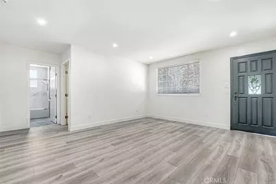 15720 Roxford Street, Sylmar, CA 91342 - Photo 3