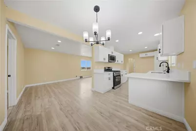 16657 Foothill Avenue, Edwards, CA 93523 - Photo 9