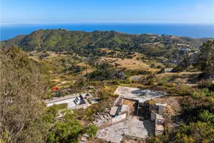 21135 Saddle Peak, Topanga, CA 90290 - Photo 1