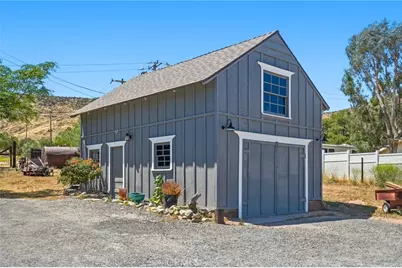 10821 Los Jordans, Agua Dulce, CA 91390 - Photo 51