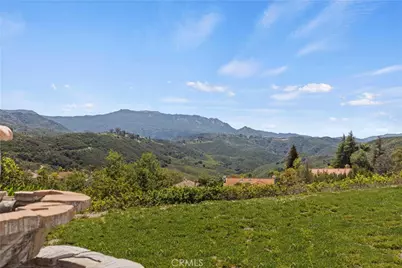 24944 Normans Way, Calabasas, CA 91302 - Photo 19