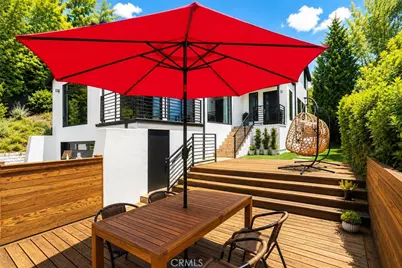 13082 Blairwood Drive, Studio City, CA 91604 - Photo 3