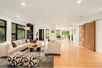 13082 Blairwood Drive, Studio City, CA 91604 - Photo 13