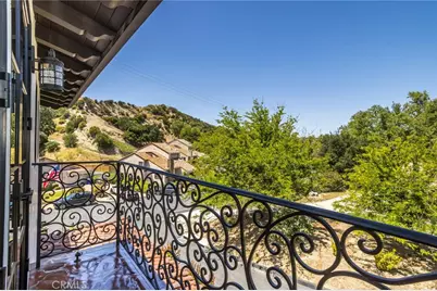 23725 La Salle Canyon Road, Newhall, CA 91321 - Photo 29