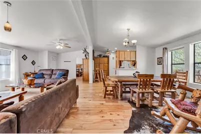 1124 W Country Club Boulevard, Big Bear City, CA 92314 - Photo 21